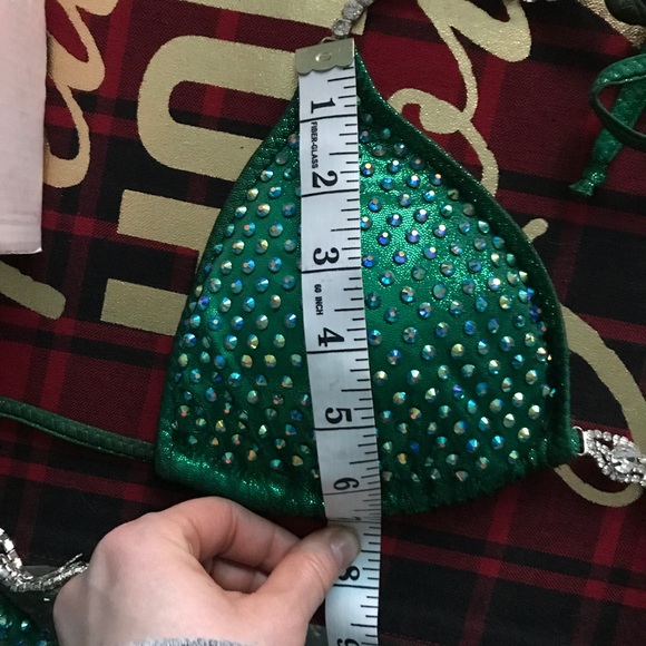 Last day of sale!!!!!! NPC Bikini Green Crystals - Picture 5 of 8